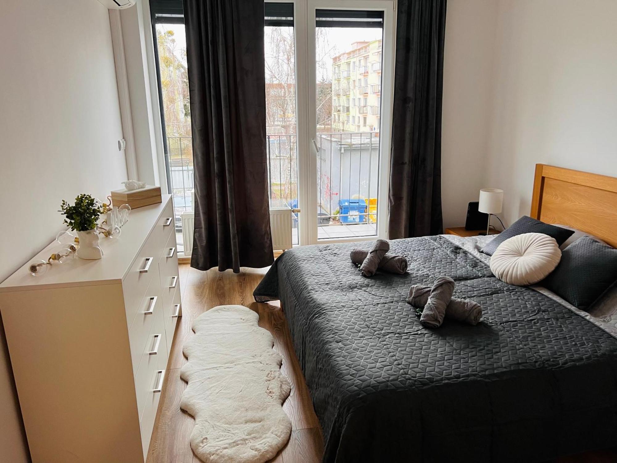 Old Town City Center Apartment 1 - Private Parking Included Košice Extérieur photo